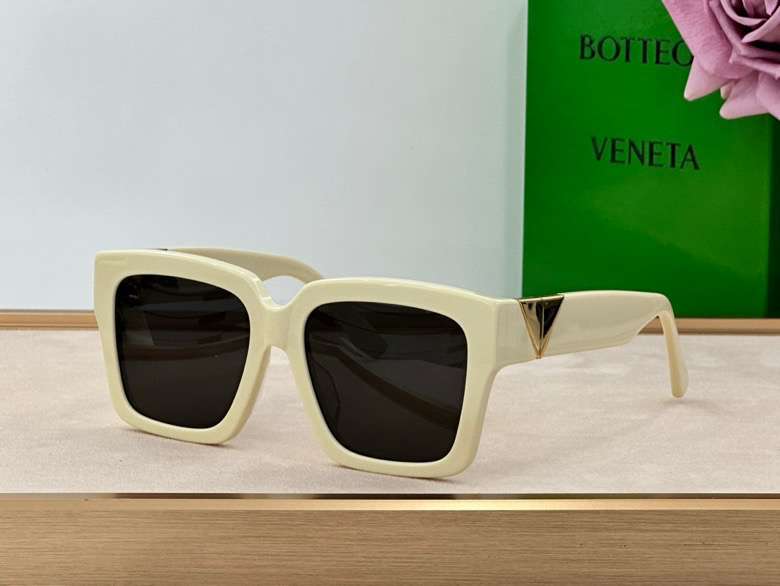 Picture of Bottega Veneta Sunglasses _SKUfw51973740fw